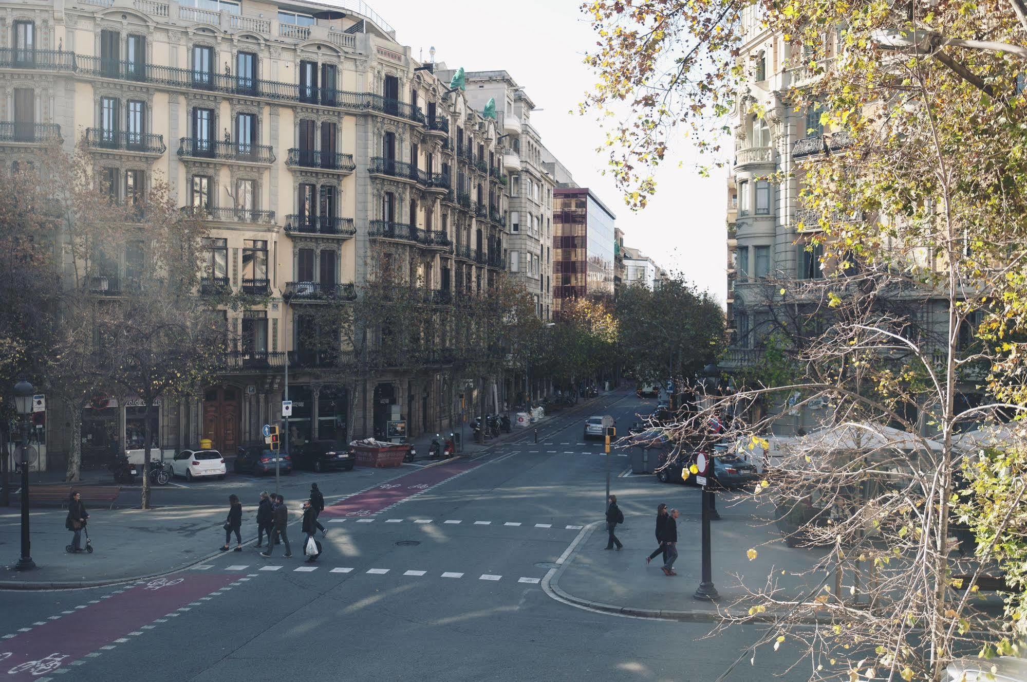 Отель Cosmopolitan Boutique Rambla Барселона Экстерьер фото